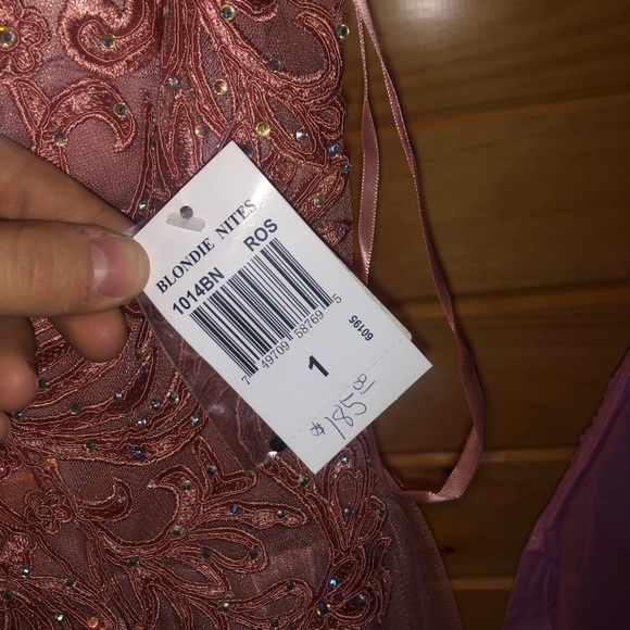 Prom Dress - Picture 4 of 4